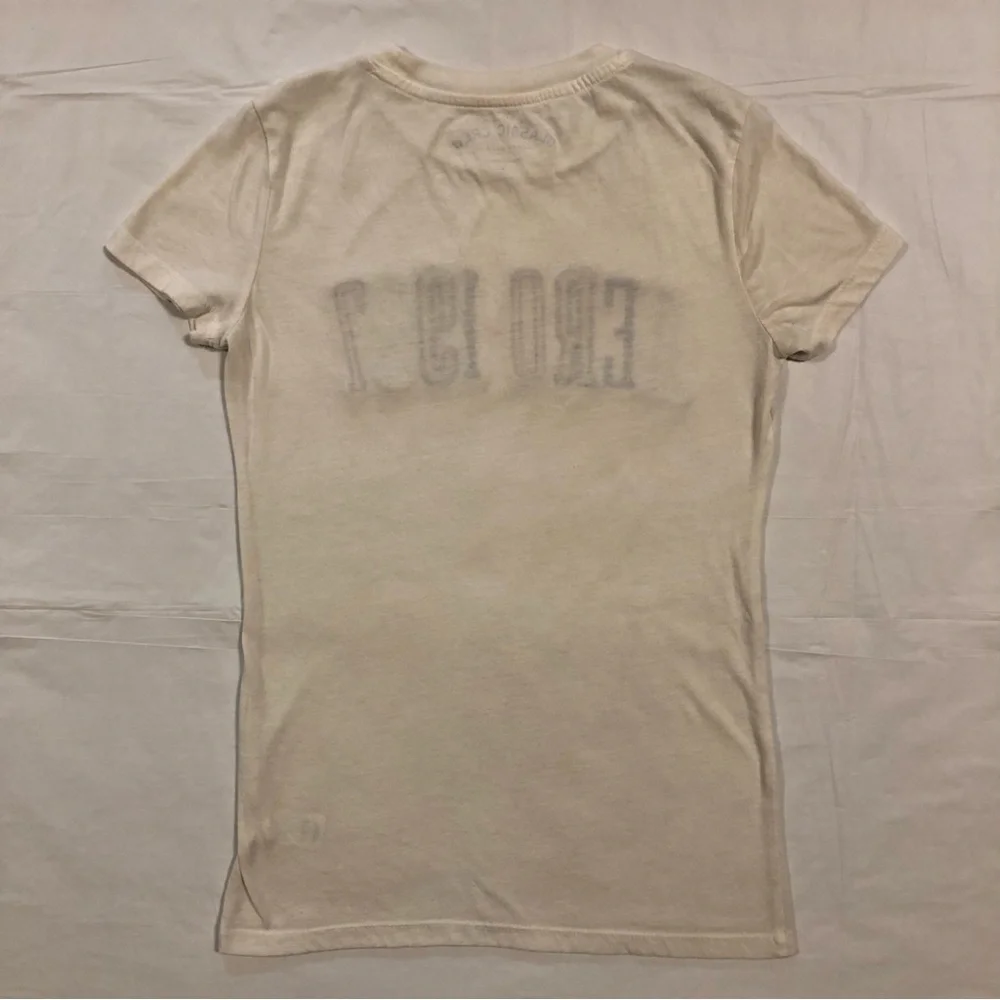 Aeropostale Women’s Short Sleeve Logo Patch Off-White T-Shirt size S - Picture 4 of 6
